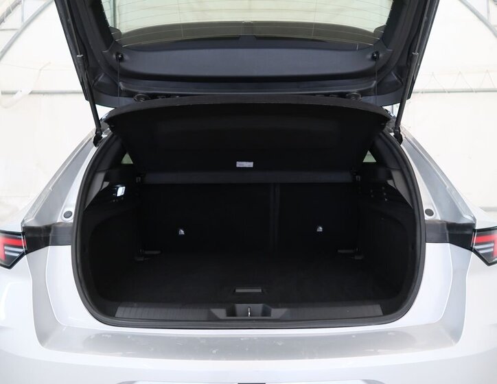 Opel Astra Hatchback 1,2 l 96 kw