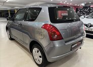 Suzuki Swift Hatchback 1,3 l 67 kw