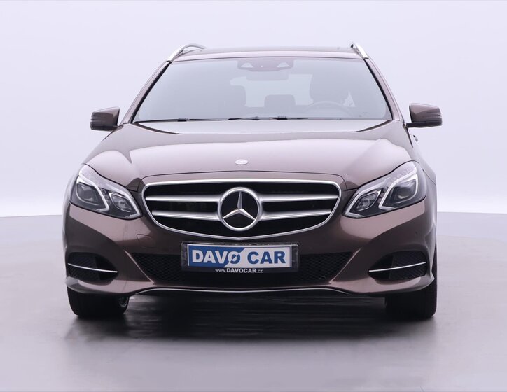 Mercedes-Benz Třídy E 2