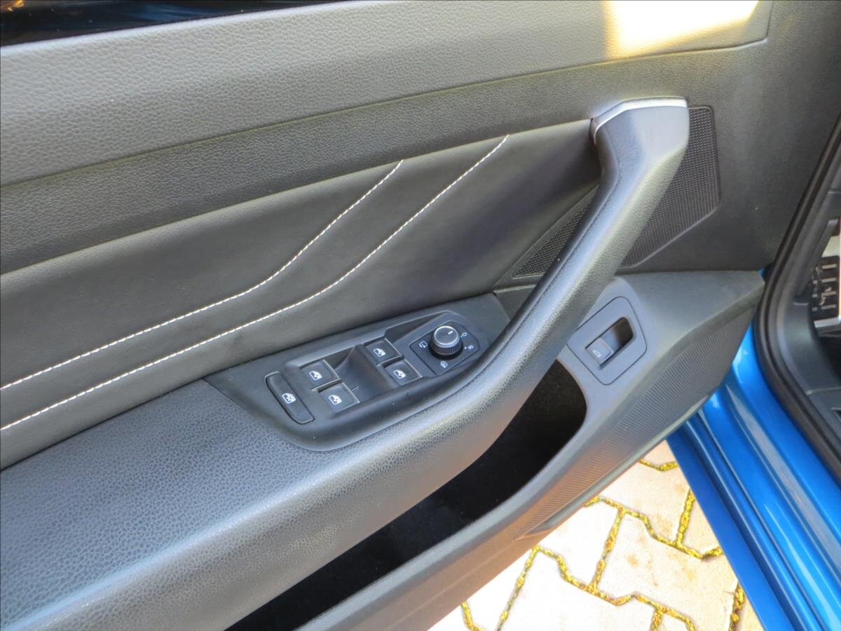 Volkswagen Arteon Kombi 2,0 l 147 kw