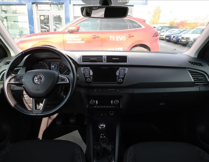 Škoda Fabia 17