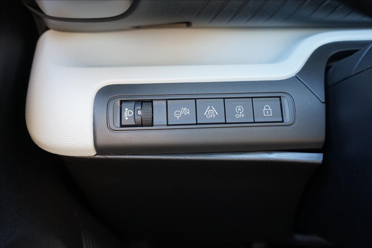 Citroën C3 Aircross SUV / Terénní 1,2 l 74 kw