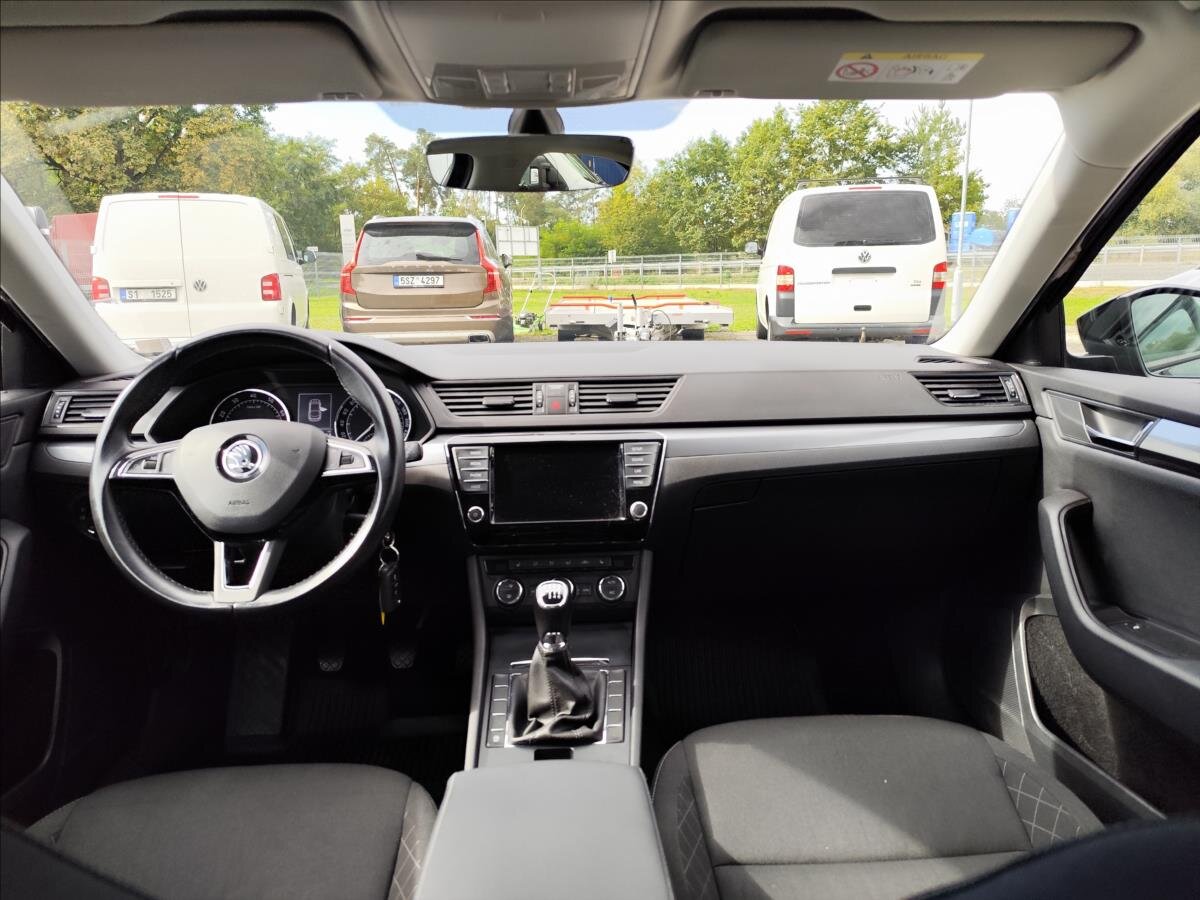 Škoda Superb Sedan 1,4 l 92 kw