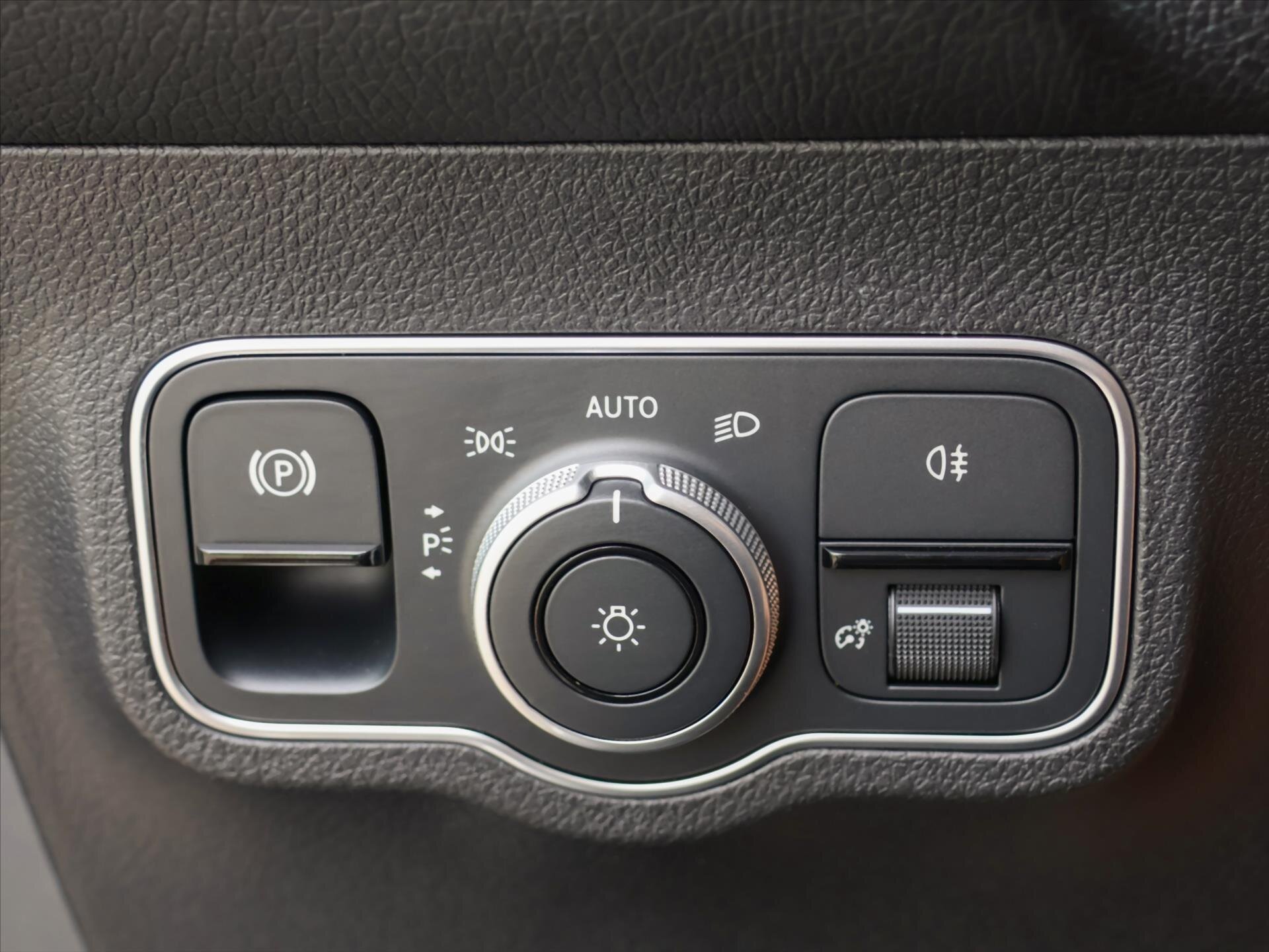 Mercedes-Benz GLB SUV 2,0 l 110 kw