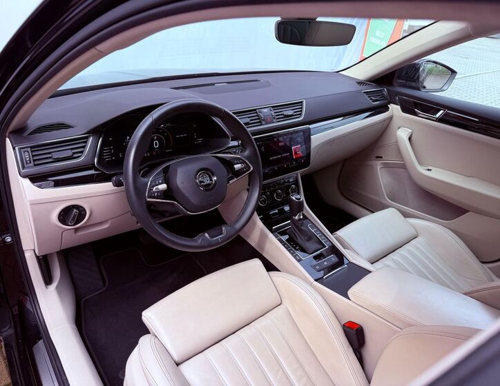 Škoda Superb 17
