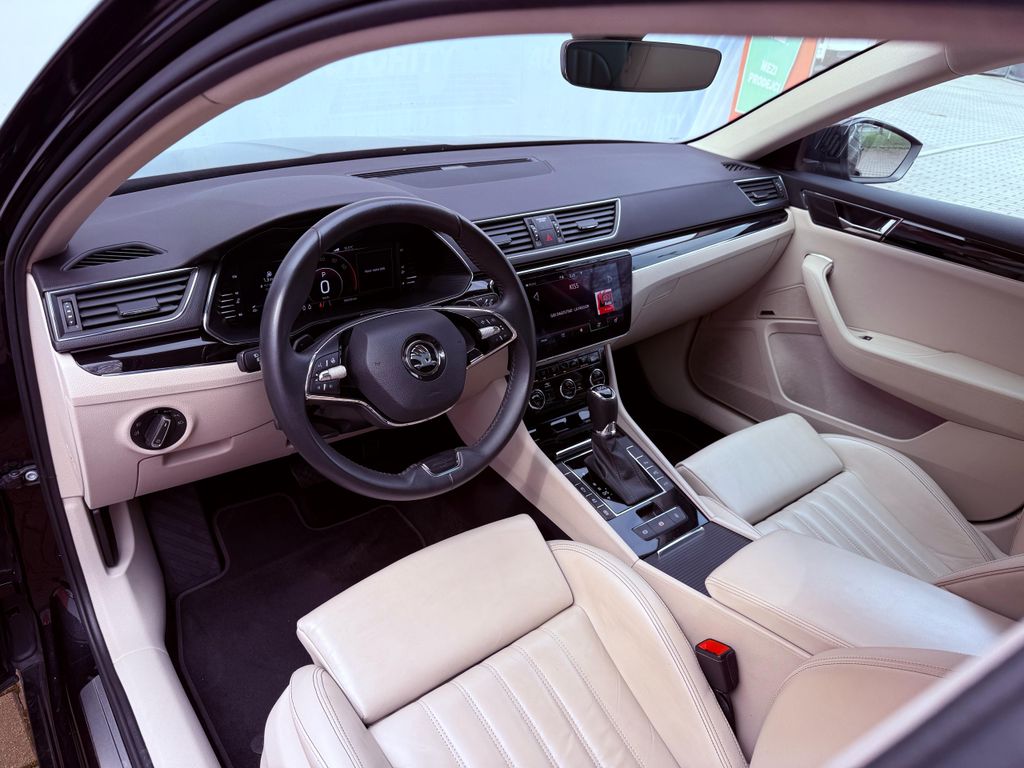 Škoda Superb