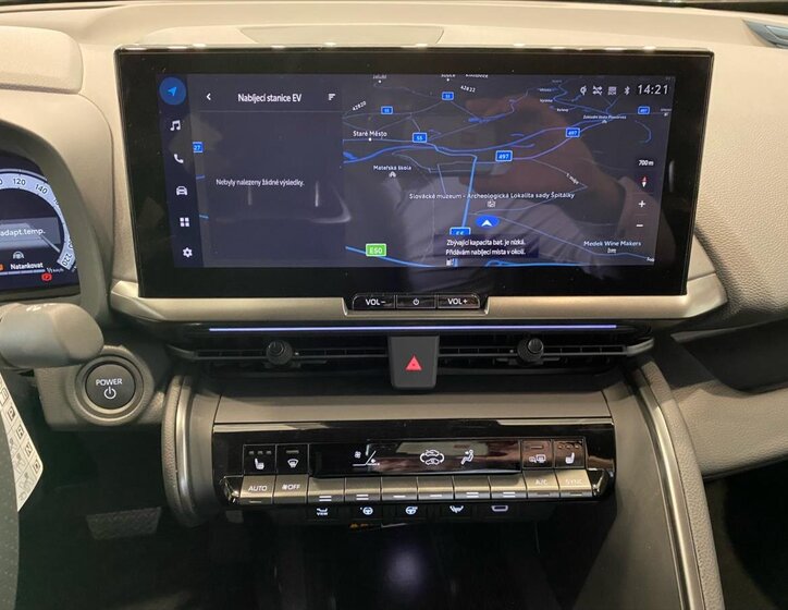 Toyota C-HR SUV 2,0 l 165 kw