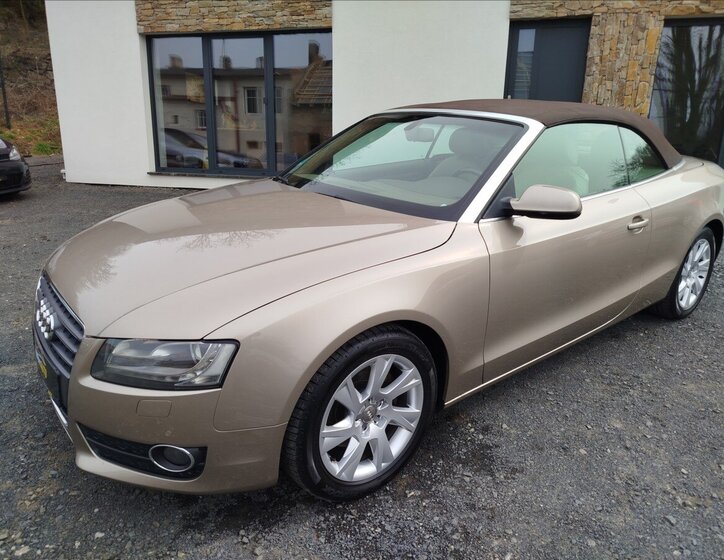 Audi A5 Kabriolet 2,0 l 155 kw
