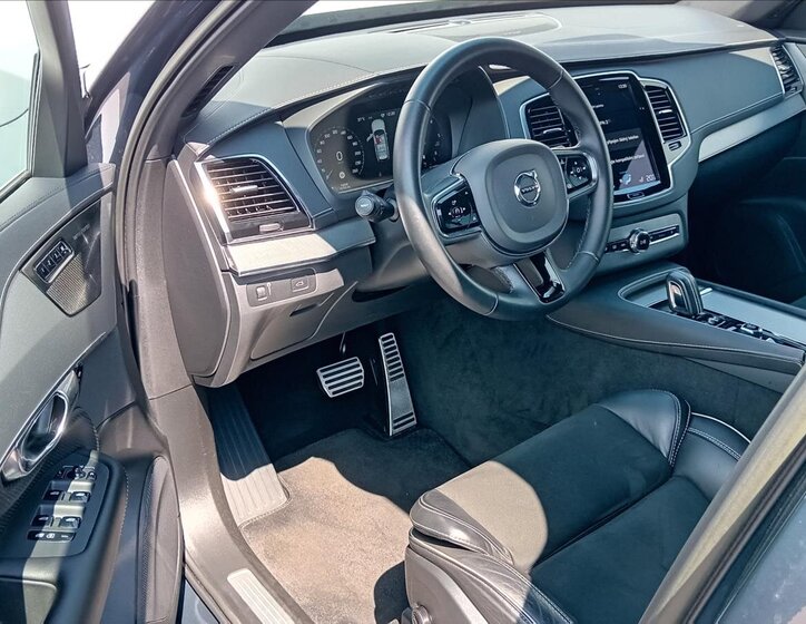 Volvo XC90 SUV 2,0 l 173 kw