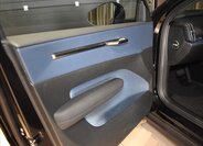 Volvo EX30 SUV / Terénní 0,0 315 kw