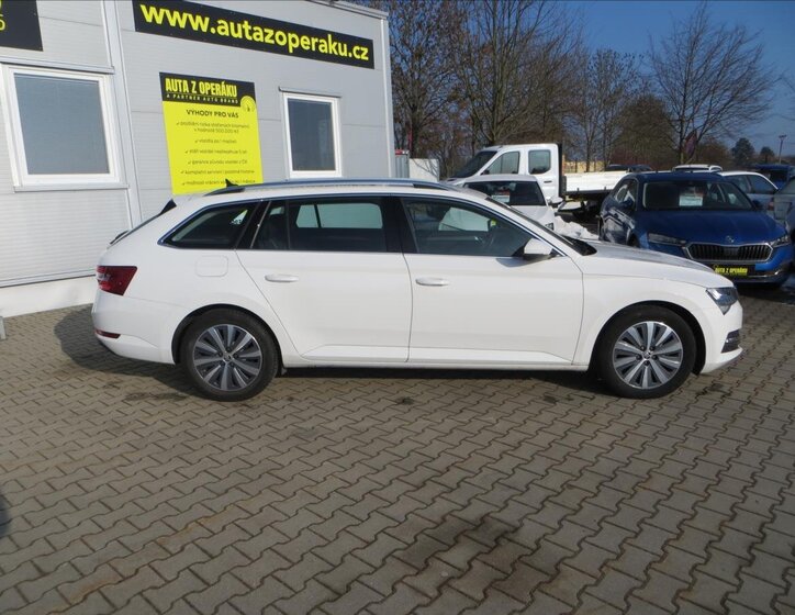 Škoda Superb Kombi 2,0 l 110 kw