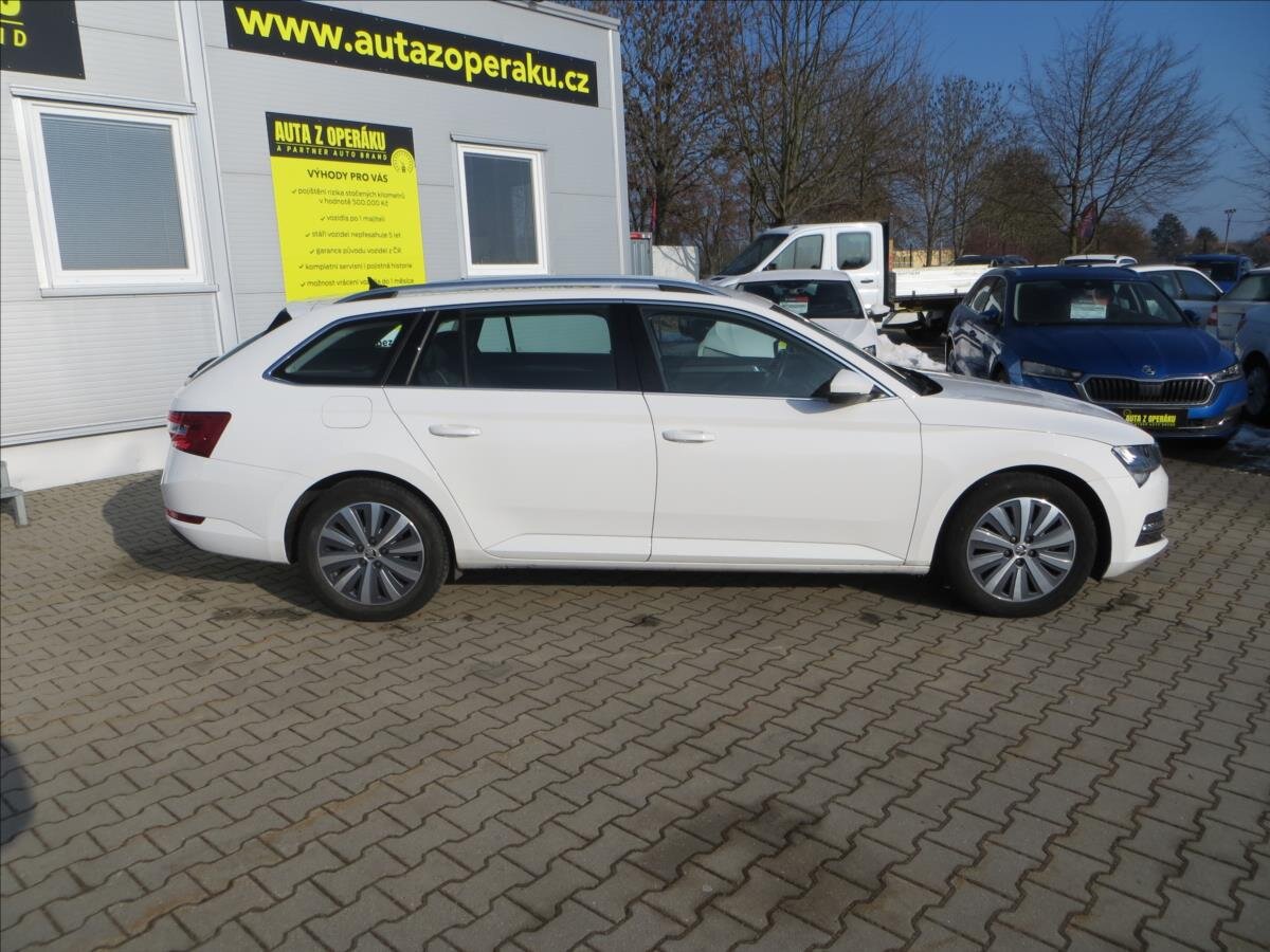 Škoda Superb Kombi 2,0 l 110 kw