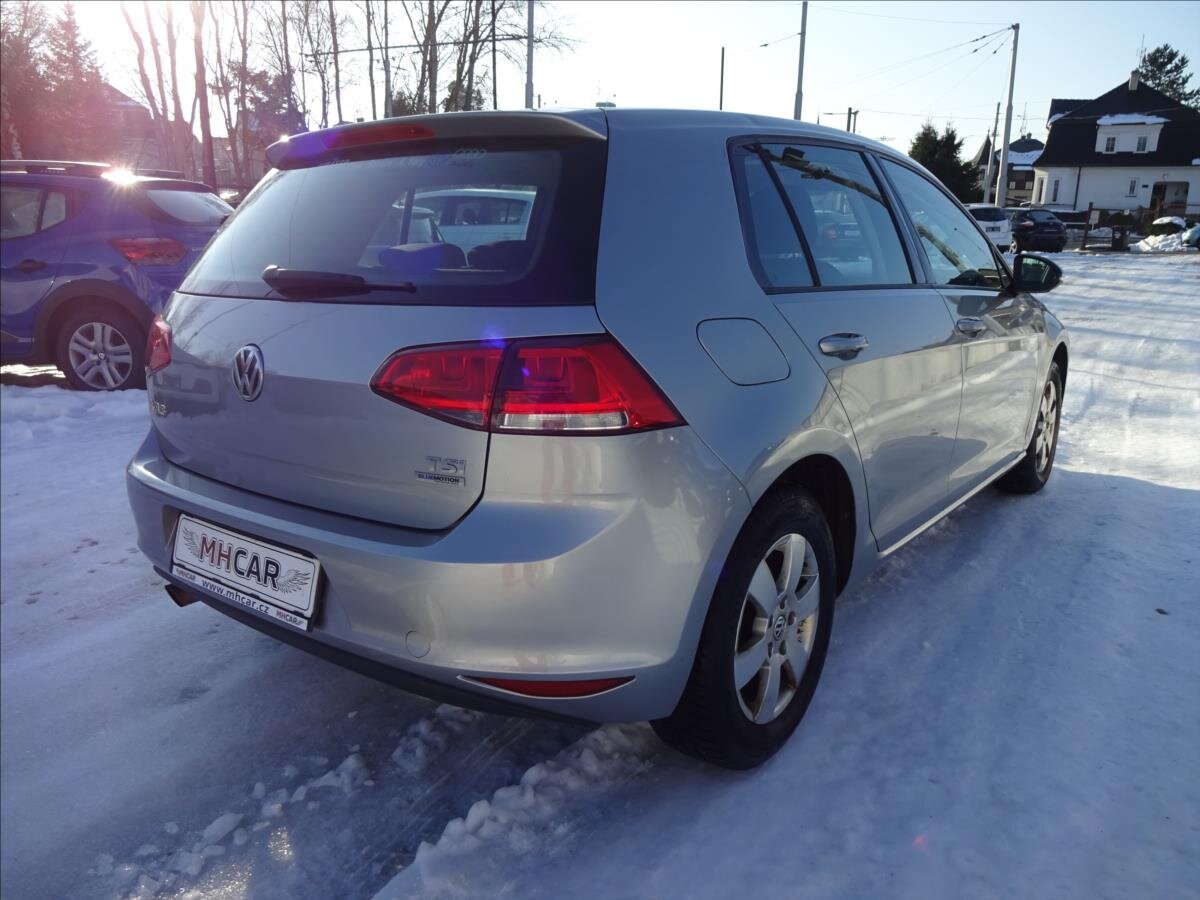 Volkswagen Golf Kombi 1,2 l 77 kw