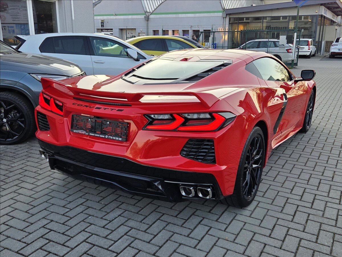Chevrolet Corvette Kupé 6,2 l 354 kw