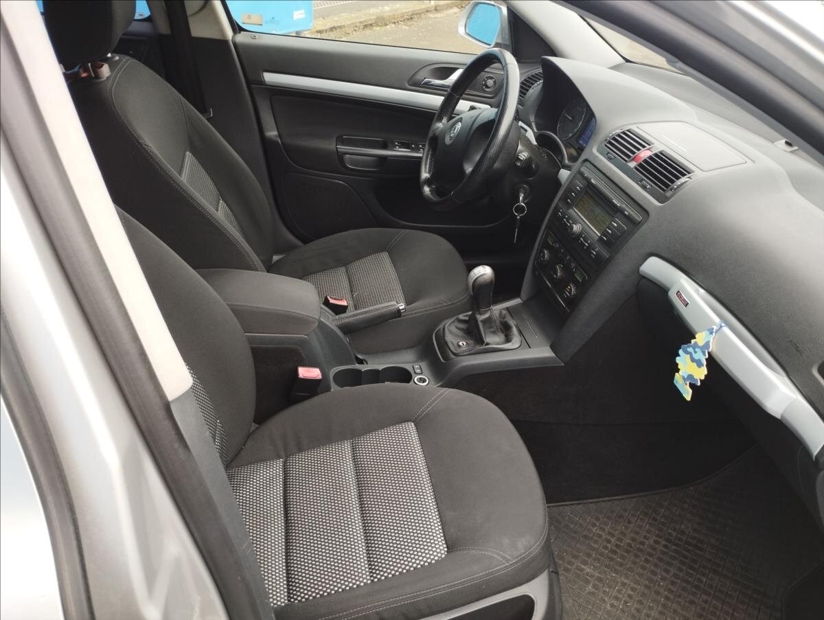 Škoda Octavia Kombi 2,0 l 103 kw