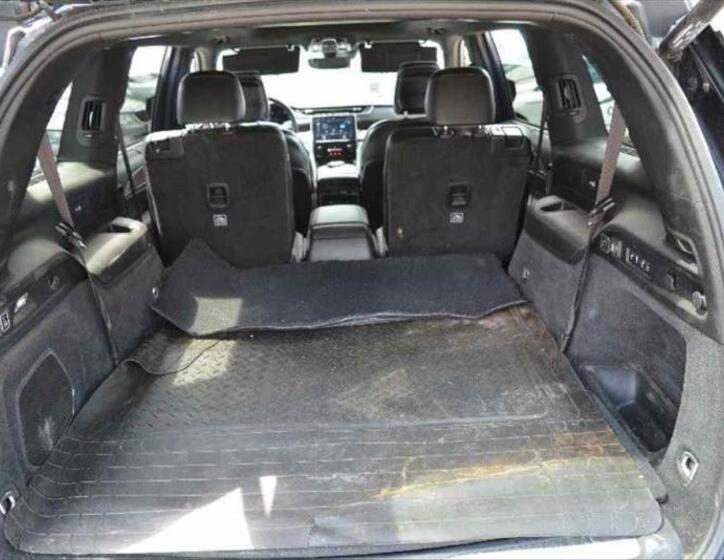 Jeep Grand Cherokee 21