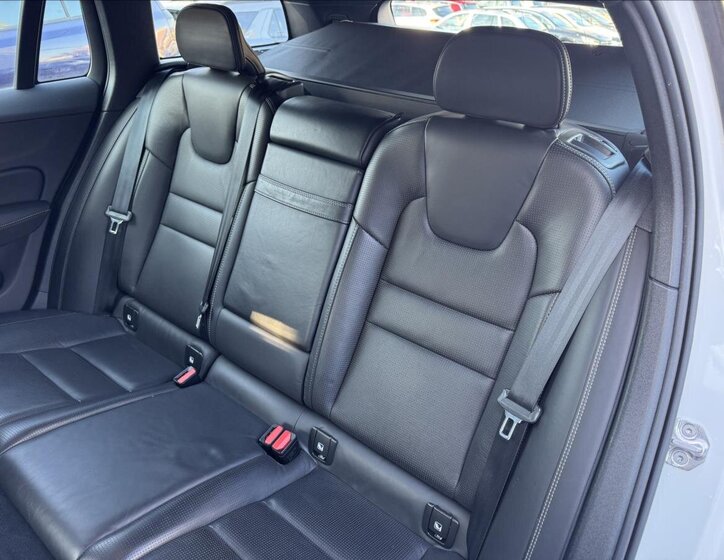 Volvo V60 Kombi 2,0 l 110 kw