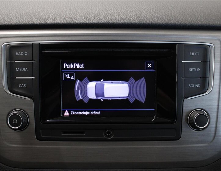 Volkswagen Golf Sportsvan Kombi 2,0 l 110 kw