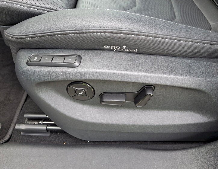 Škoda Kodiaq SUV / Terénní 1,5 l 150 kw