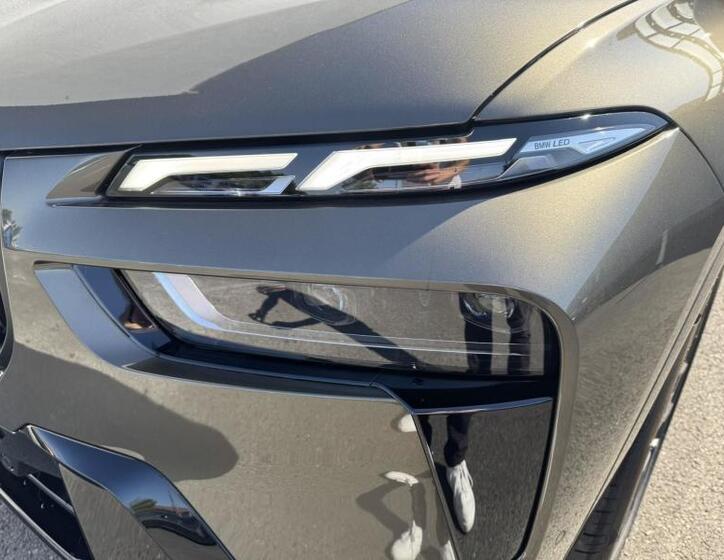 BMW X7 22