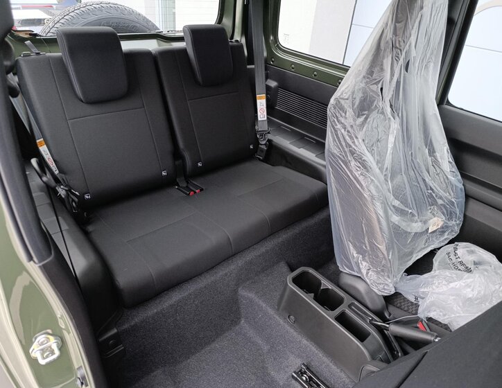 Suzuki Jimny SUV 1,5 l 75 kw