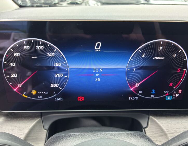 Mercedes-Benz Třídy V 17