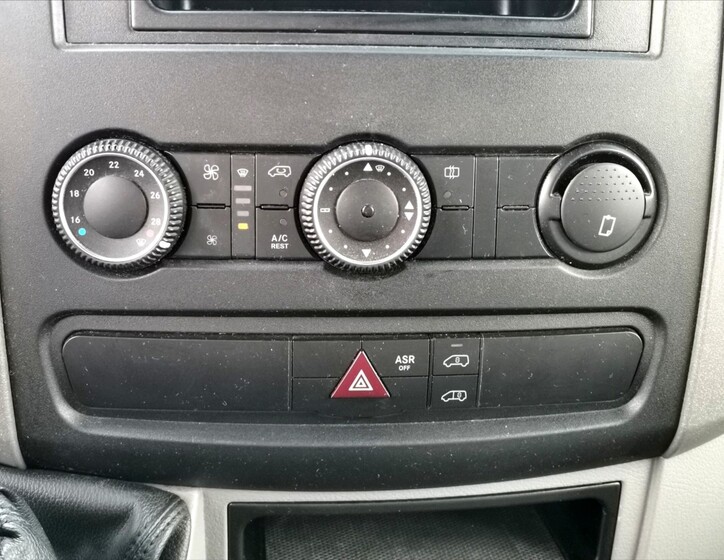 Volkswagen Crafter 10