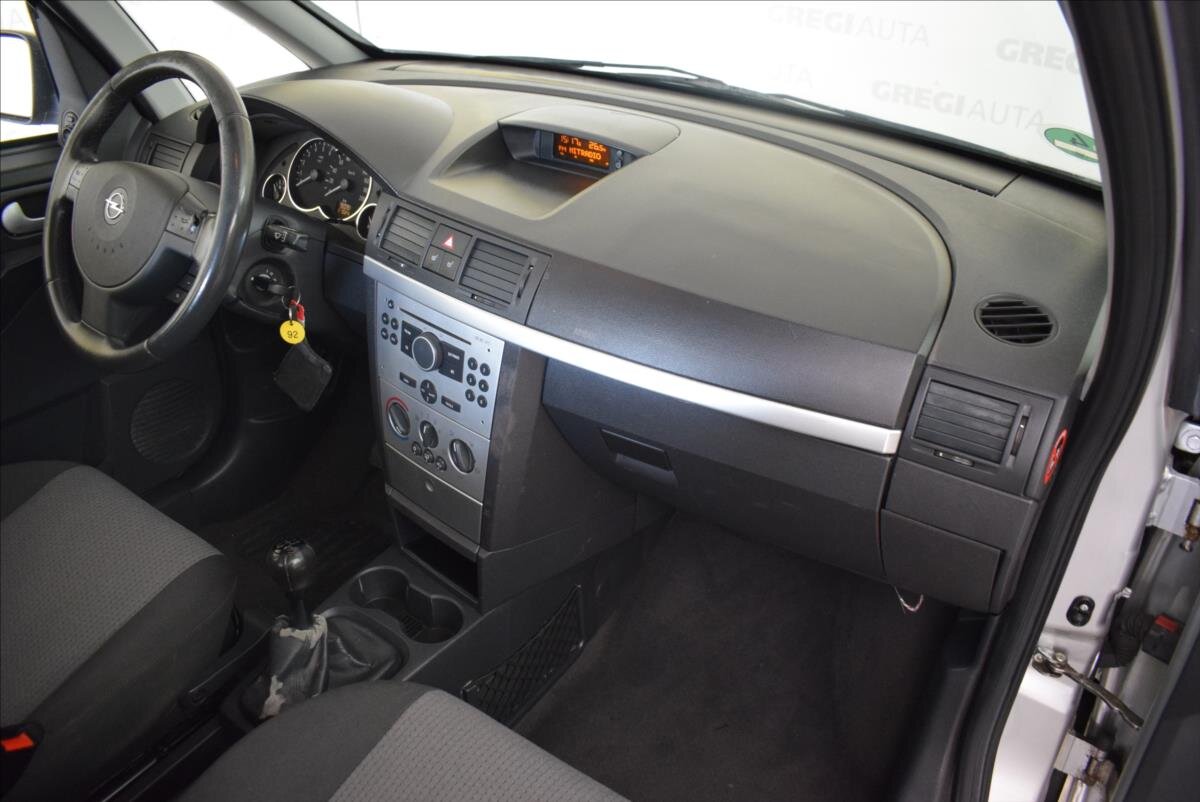 Opel Meriva MPV 1,7 l 74 kw