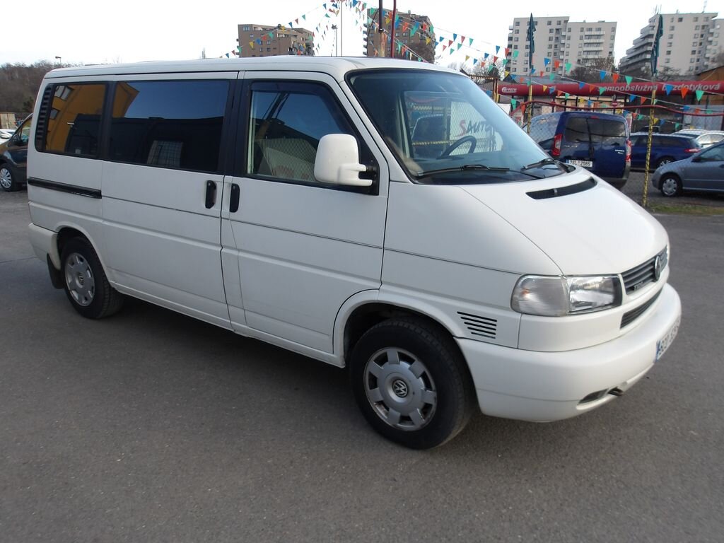 Volkswagen Multivan VAN / Minibus 2,5 l 75 kw