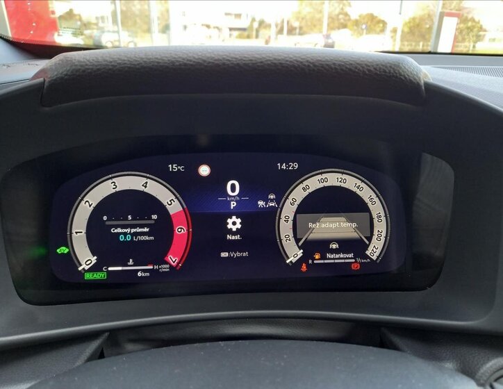 Toyota C-HR SUV 1,8 l 103 kw