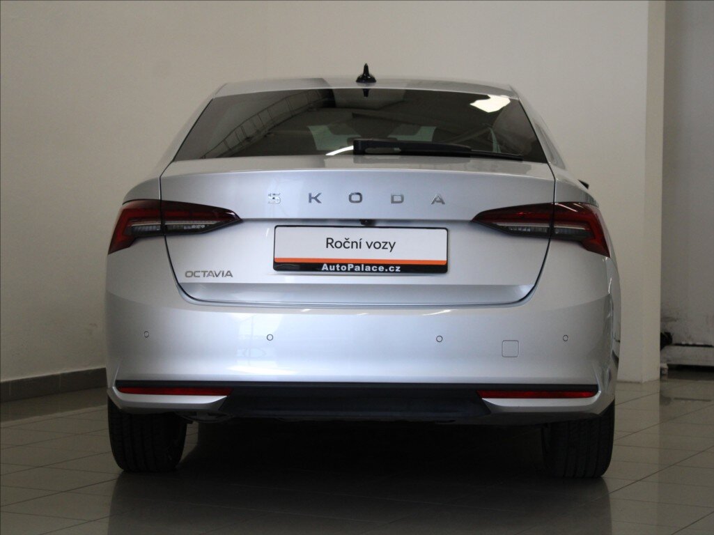 Škoda Octavia Liftback 2,0 l 110 kw