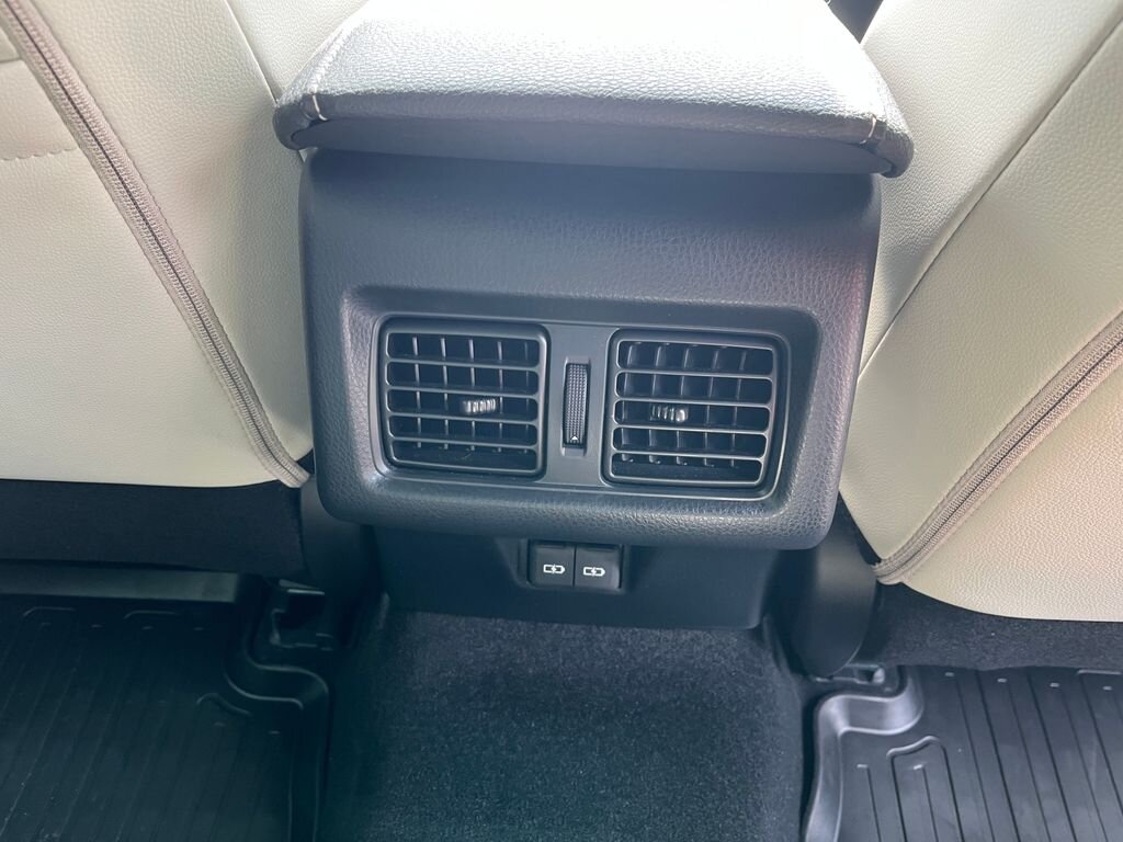 Toyota Camry Sedan / Limuzína 2,5 l 137 kw