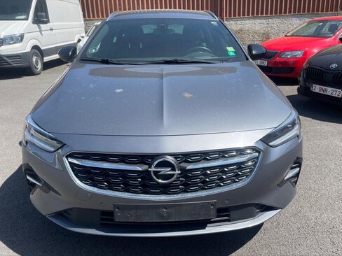 Opel Insignia Kombi 2,0 l 128 kw