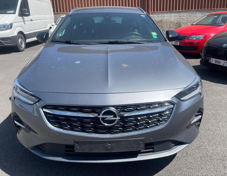 Opel Insignia Kombi 2,0 l 128 kw