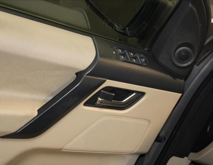 Land Rover Freelander 12