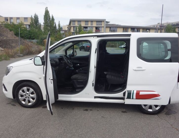 Opel Combo 12