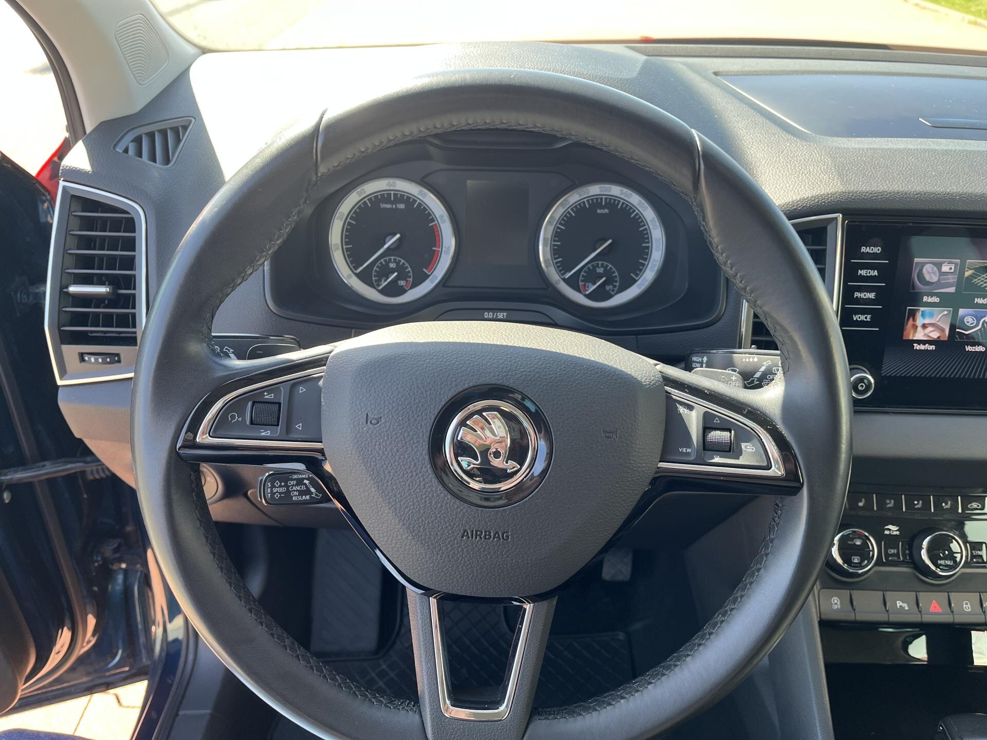 Škoda Karoq SUV / Terénní 1,5 l 110 kw