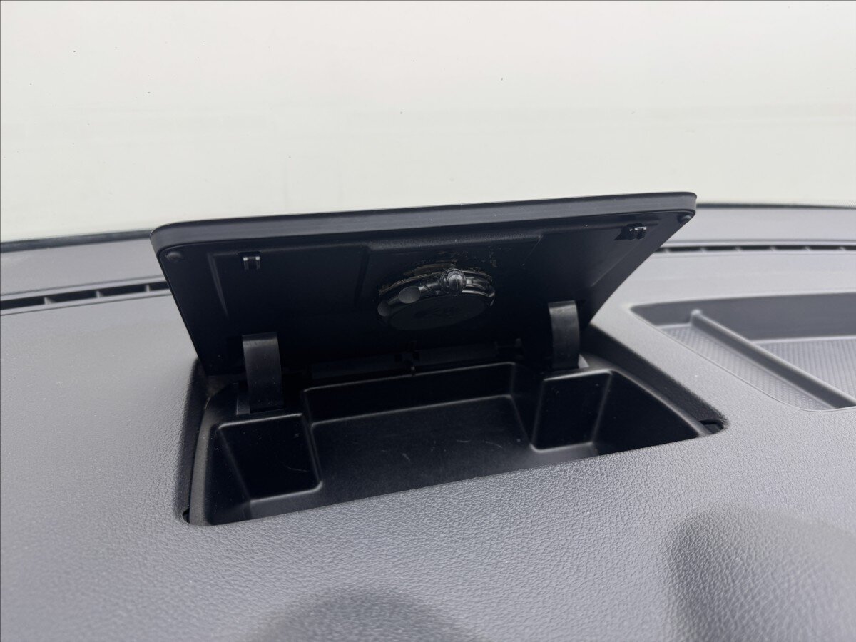 Volkswagen Caddy Kombi 1,9 l 77 kw