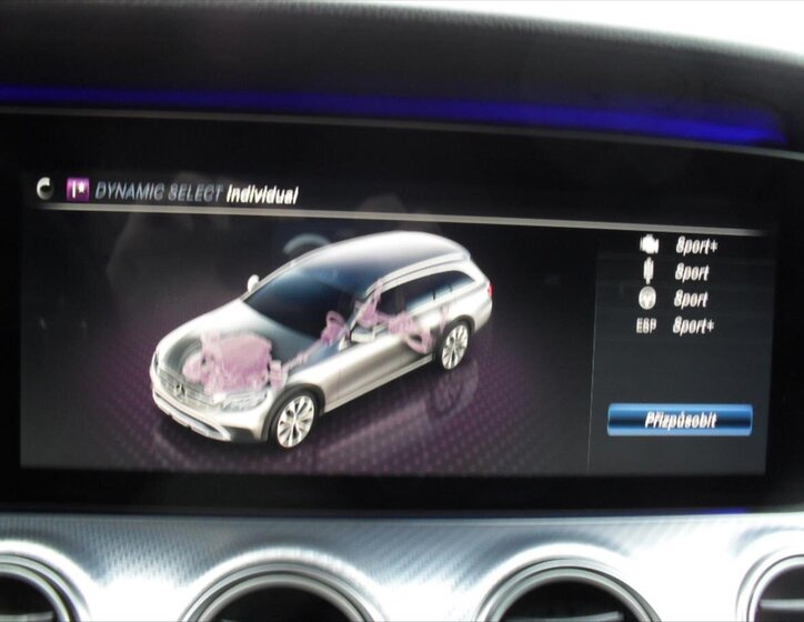 Mercedes-Benz Třídy E Kombi 3,0 l 190 kw