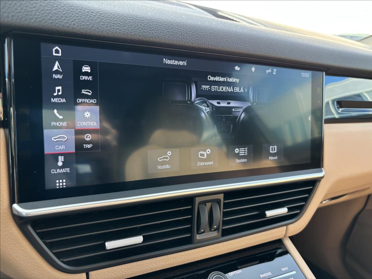 Porsche Cayenne SUV 3,0 l 250 kw