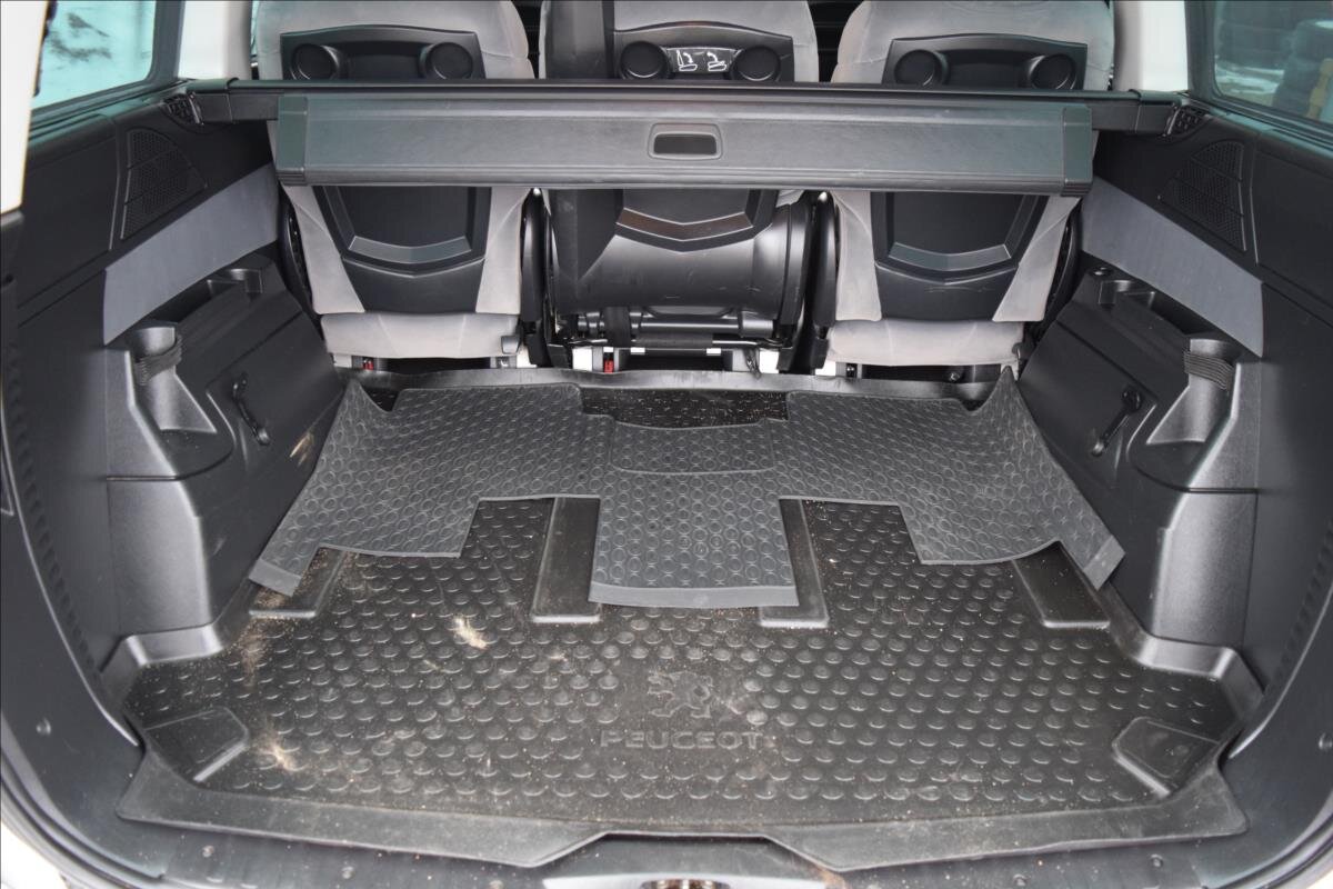 Peugeot 807 MPV 2,0 l 100 kw