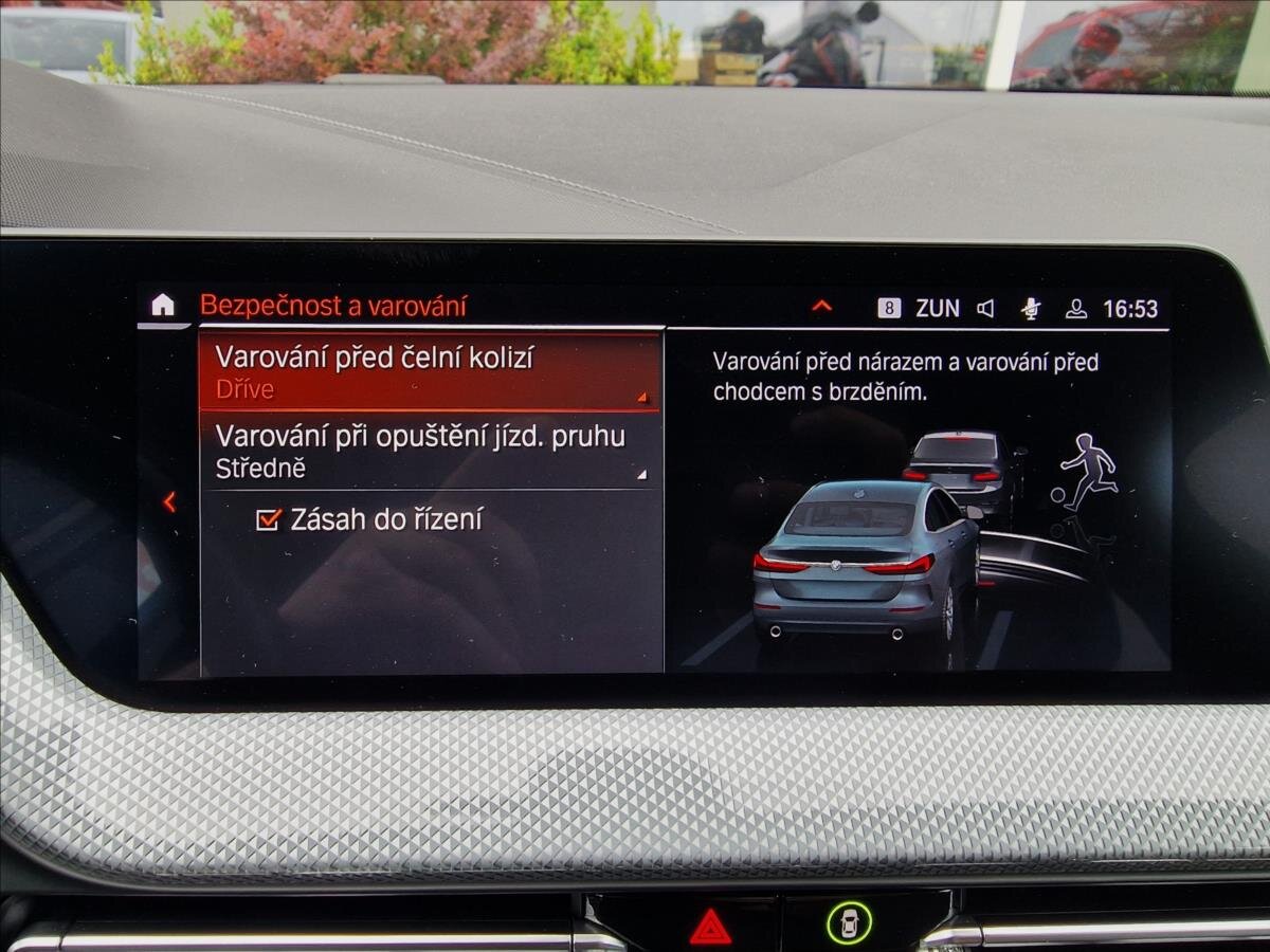 BMW Řada 2 Sedan / Limuzína 2,0 l 110 kw