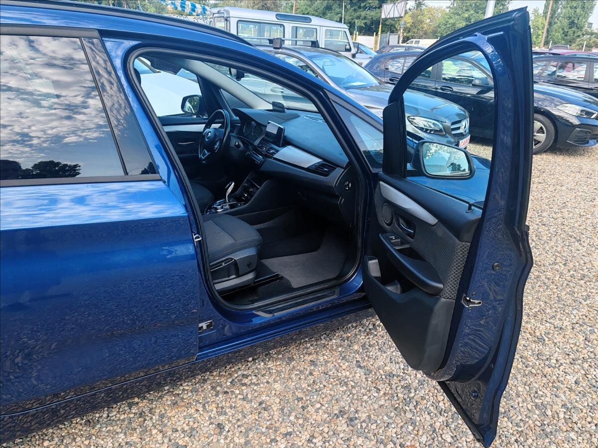 BMW Řada 2 MPV 1,5 l 100 kw