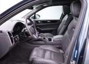 Porsche Cayenne 13