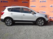 Suzuki S-Cross SUV 1,4 l 103 kw