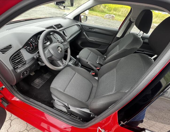 Škoda Fabia 17