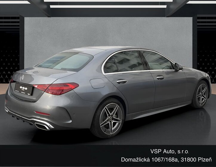 Mercedes-Benz Třídy C Sedan / Limuzína 2,0 l 145 kw