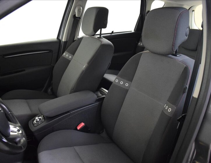 Renault Scénic MPV 1,5 l 81 kw