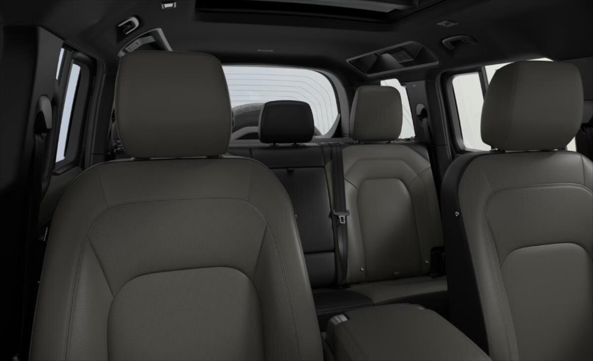 Land Rover Defender SUV / Terénní 3,0 l 183 kw