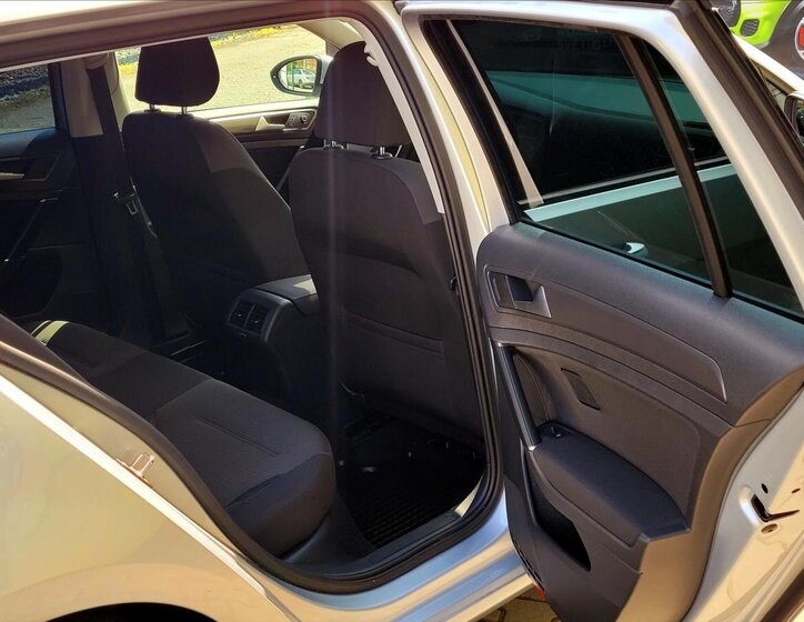 Volkswagen Golf Kombi 1,6 l 85 kw